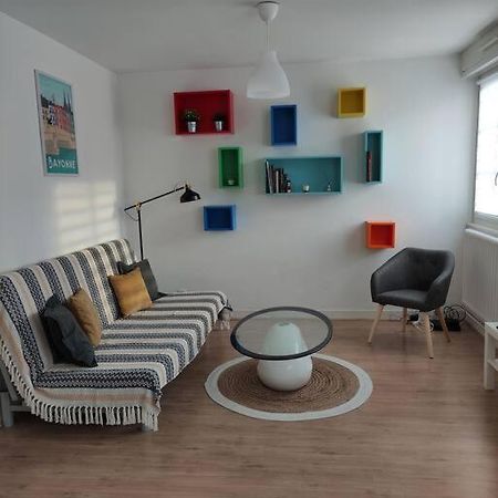 Bayonne Appartement 3 Etoiles A 5 Min De La Gare バイヨンヌ エクステリア 写真
